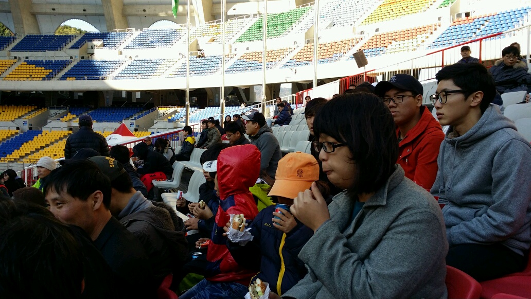 �簡 �Ƶ�, û�ҳ� �౸����