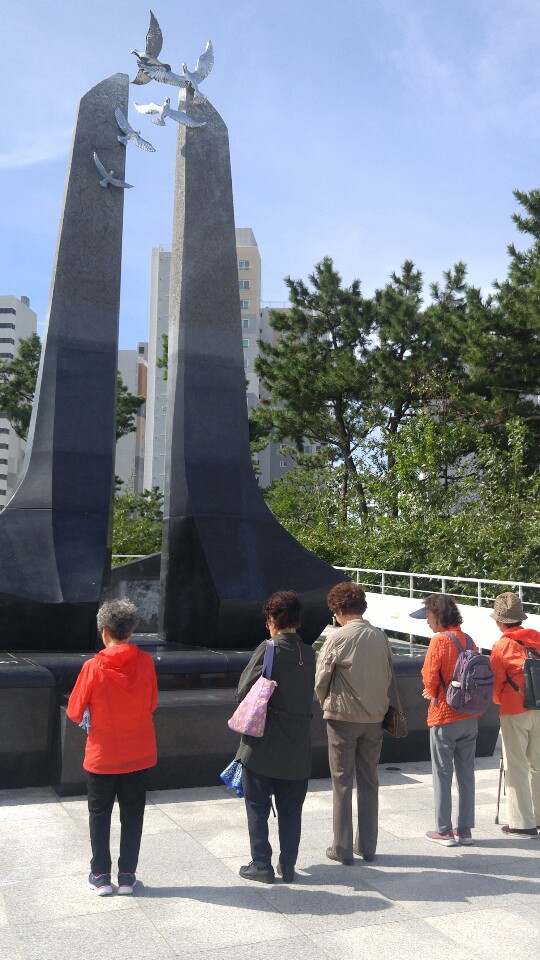 �ٰ��� ���� �λ��ѹ���