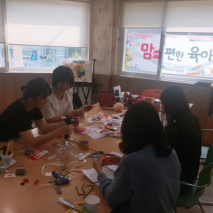 ��(mom) ���� ���� 3ȸ�� Ȱ��