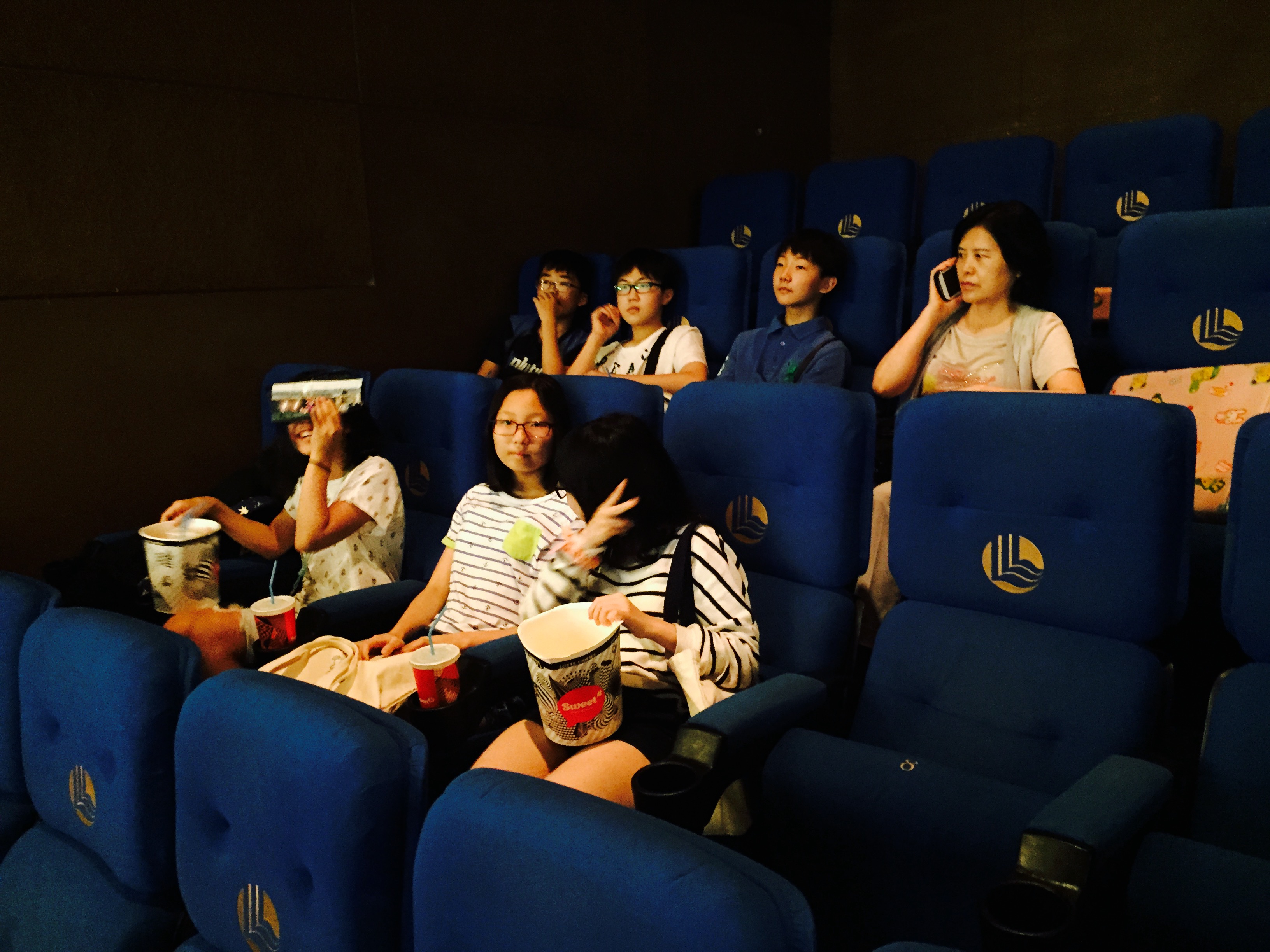 ����� 9ȸ�� ��ȭü��Ȱ���Դϴ�~