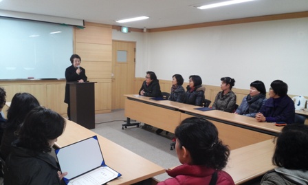 ���ε���, �湮��� 12�� ������ȸ