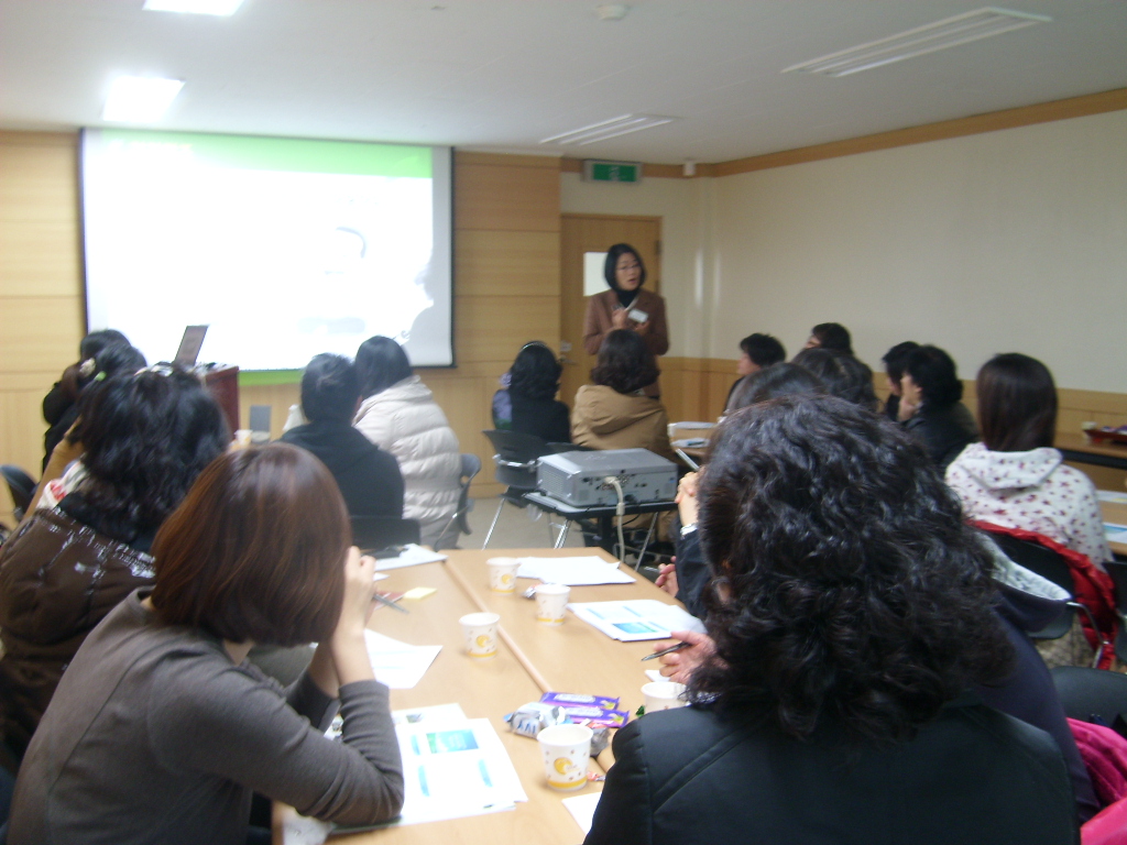 �����ϴ� ��̸� ���� ���������� ���� ����ȸ