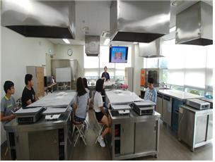 �ؾƸ� 4ȸ�� �ǽ�