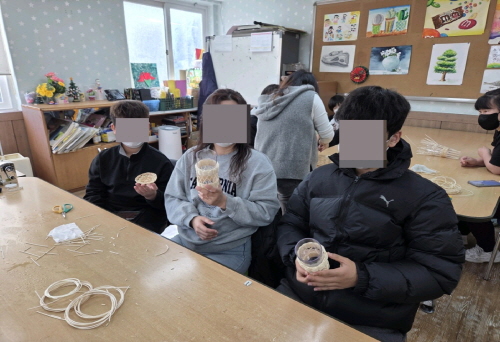 ÷������