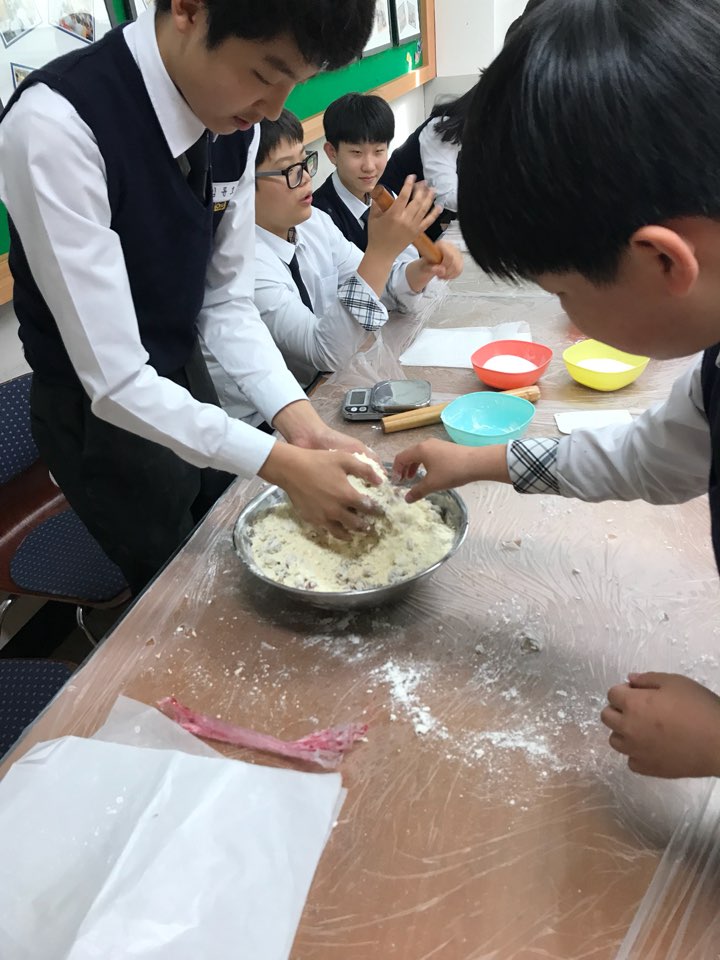 ���� Ž�� ���α׷�\\\