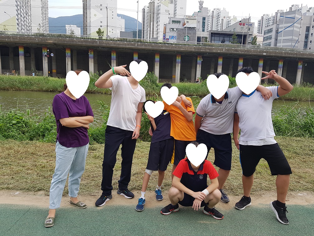 Ư���б� û�ҳ� �ǰ����� ü��Ȱ�� \