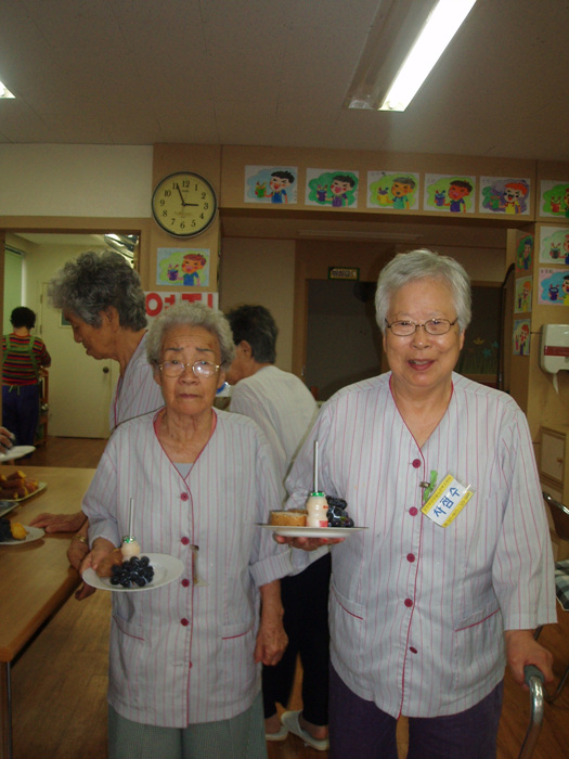 ³ëÀÎÁÖ°£ÁÖ¸»¼¾ÅÍ -¿µÁø5ÀÏÀå-