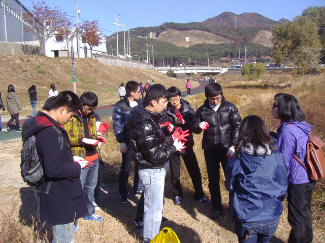 ¼ö¿µ° ȯ°æÁöÅ´ÀÌ ºÀ»ç´Ü "´ÃÇØ¶û"