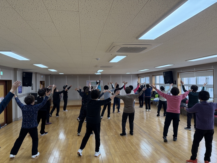 ÷������