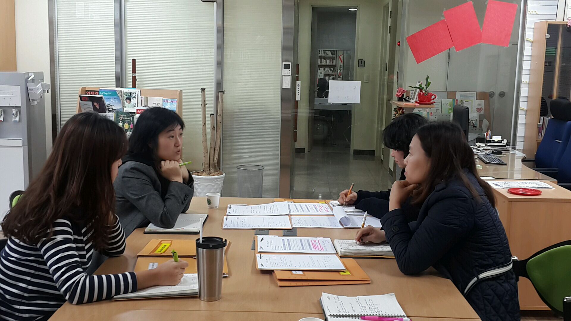 �Ƶ� �ɸ�����ġ����� Ű��ưư